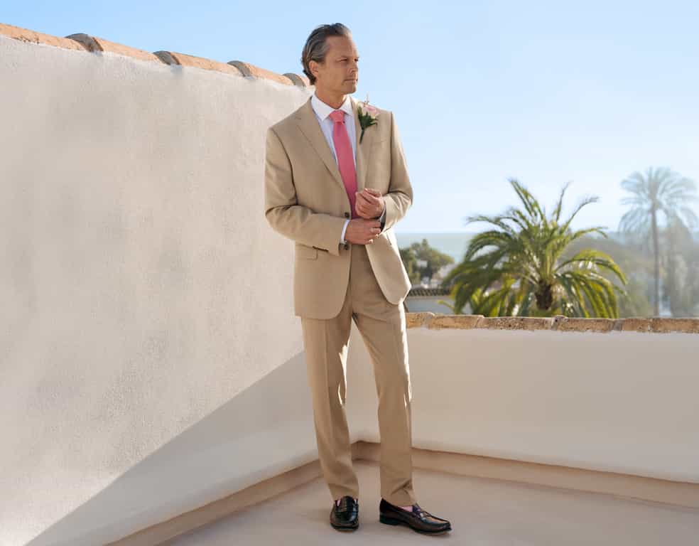 Suits & Formalwear