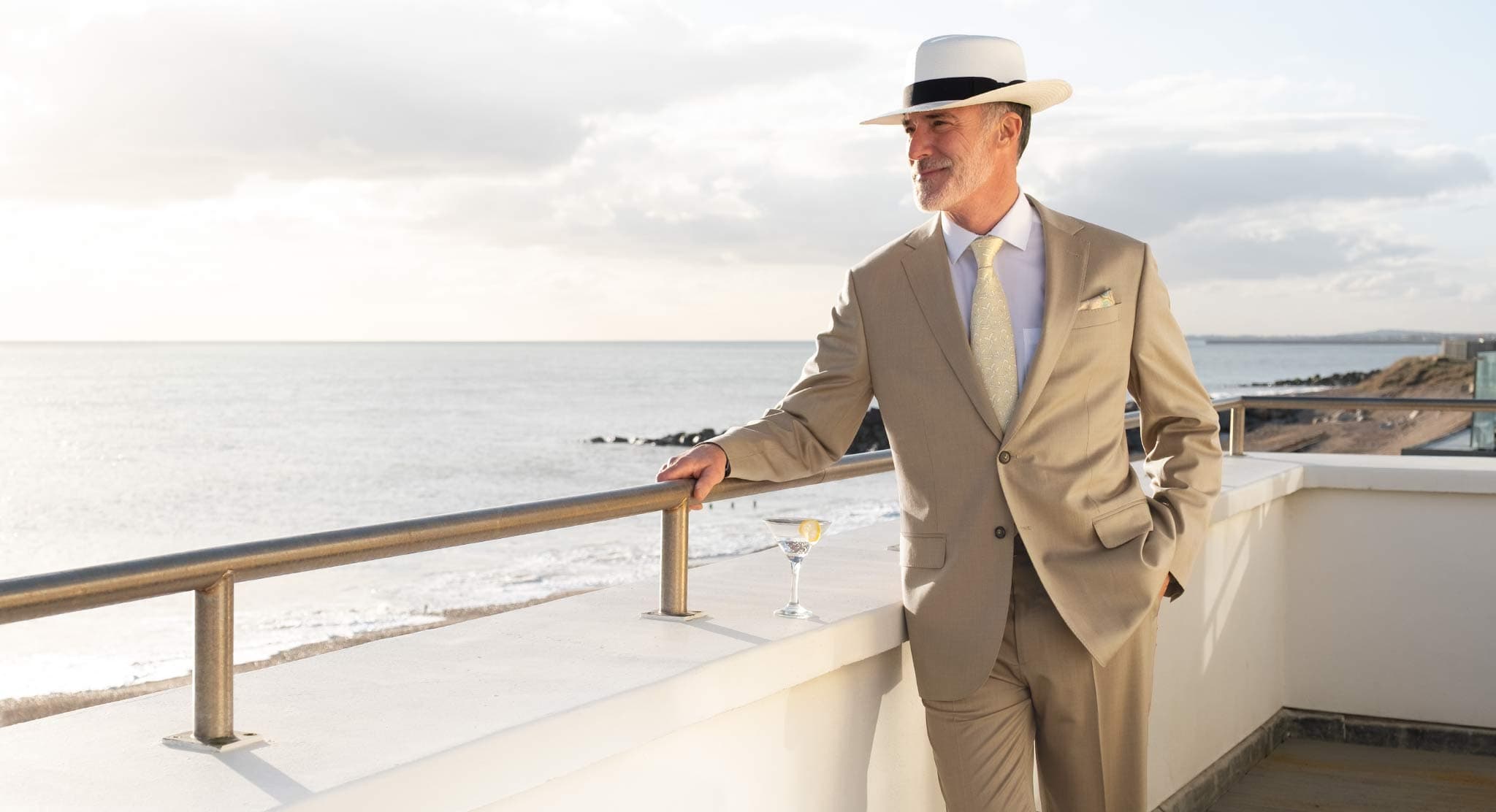 MJ109-MT70-Travel-Suit-Banner.jpg