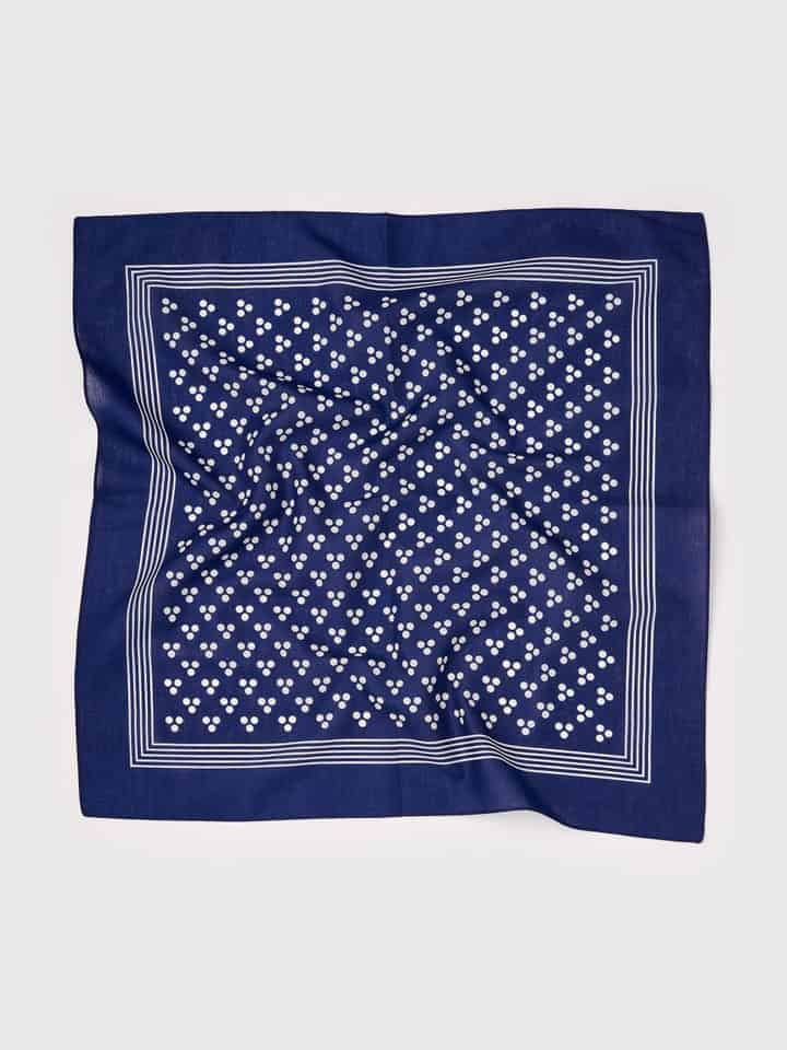 Navy & White Giant Hank