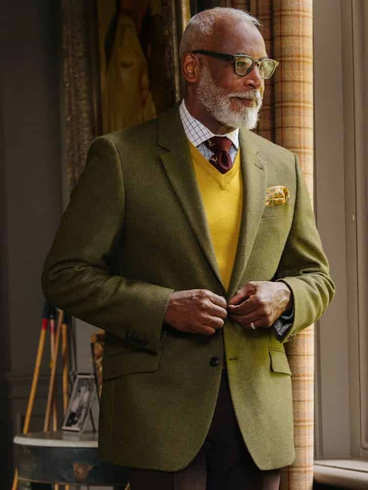 Mens Moss Lightweight Tweed Jacket on Model